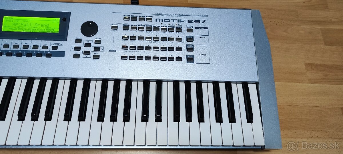 Yamaha Motif ES 7 - 4