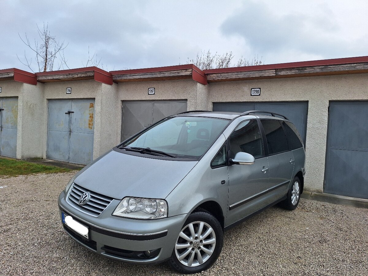 Volkswagen Sharan 1.9tdi Facelift - 4