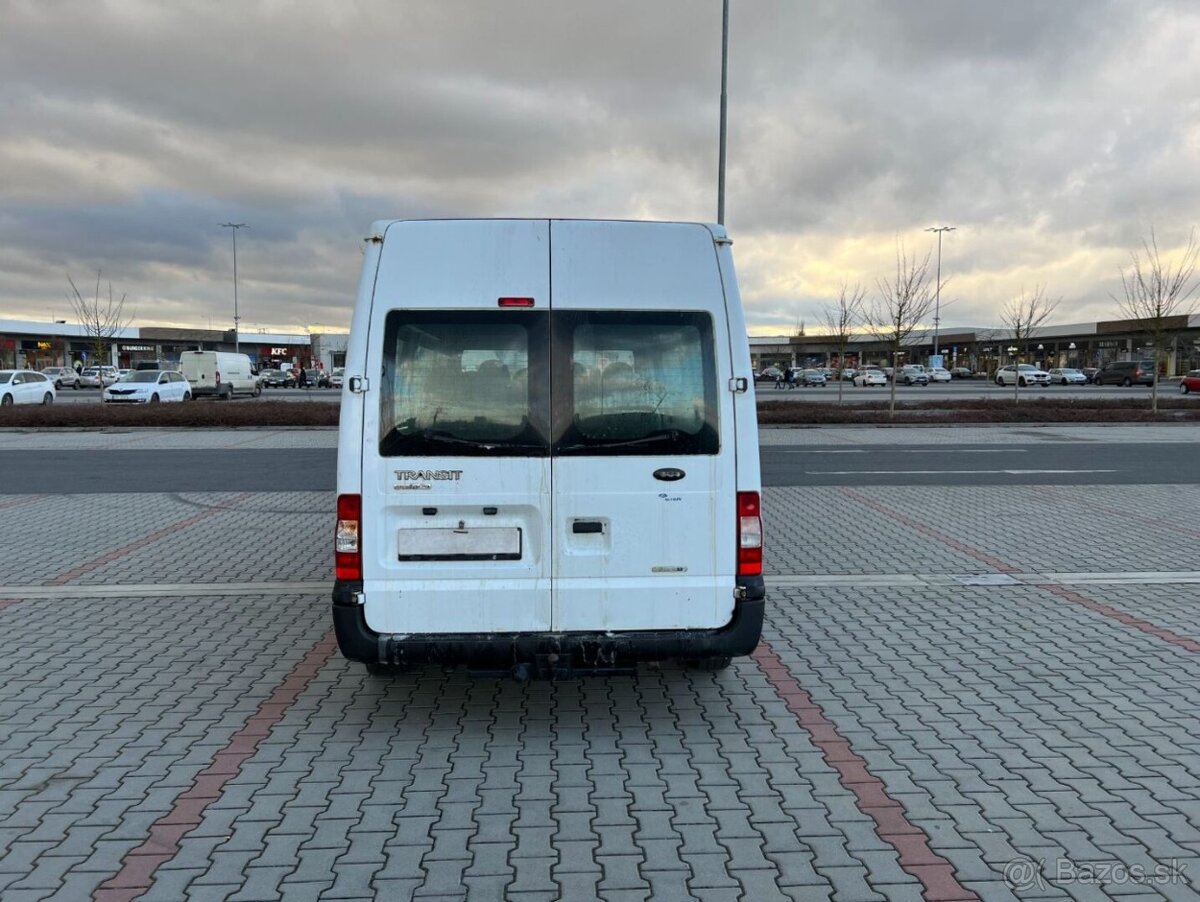 Ford Transit 2.2 TDCi 81kw 9 míst L2H2 - 4