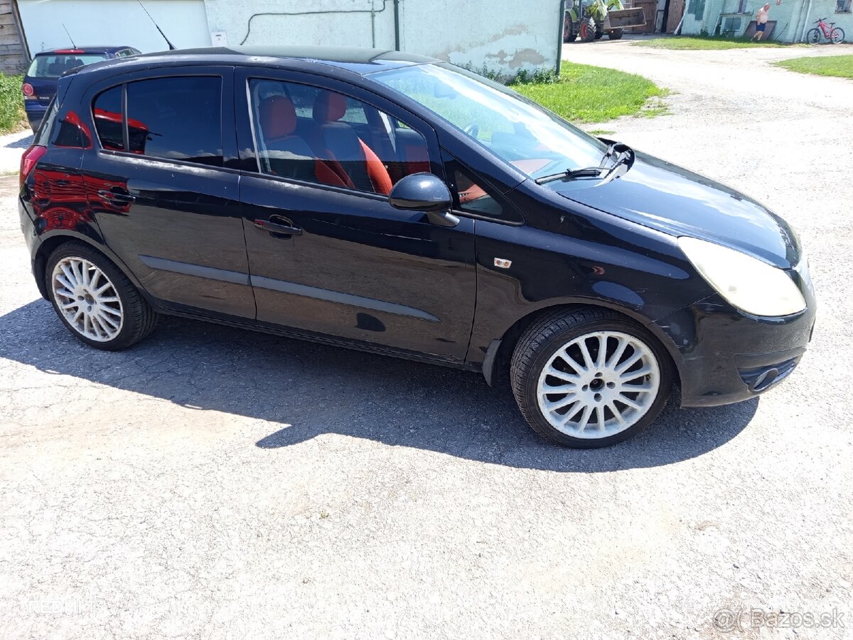 Opel Corsa 1.2 benzín AUTOMAT - 4