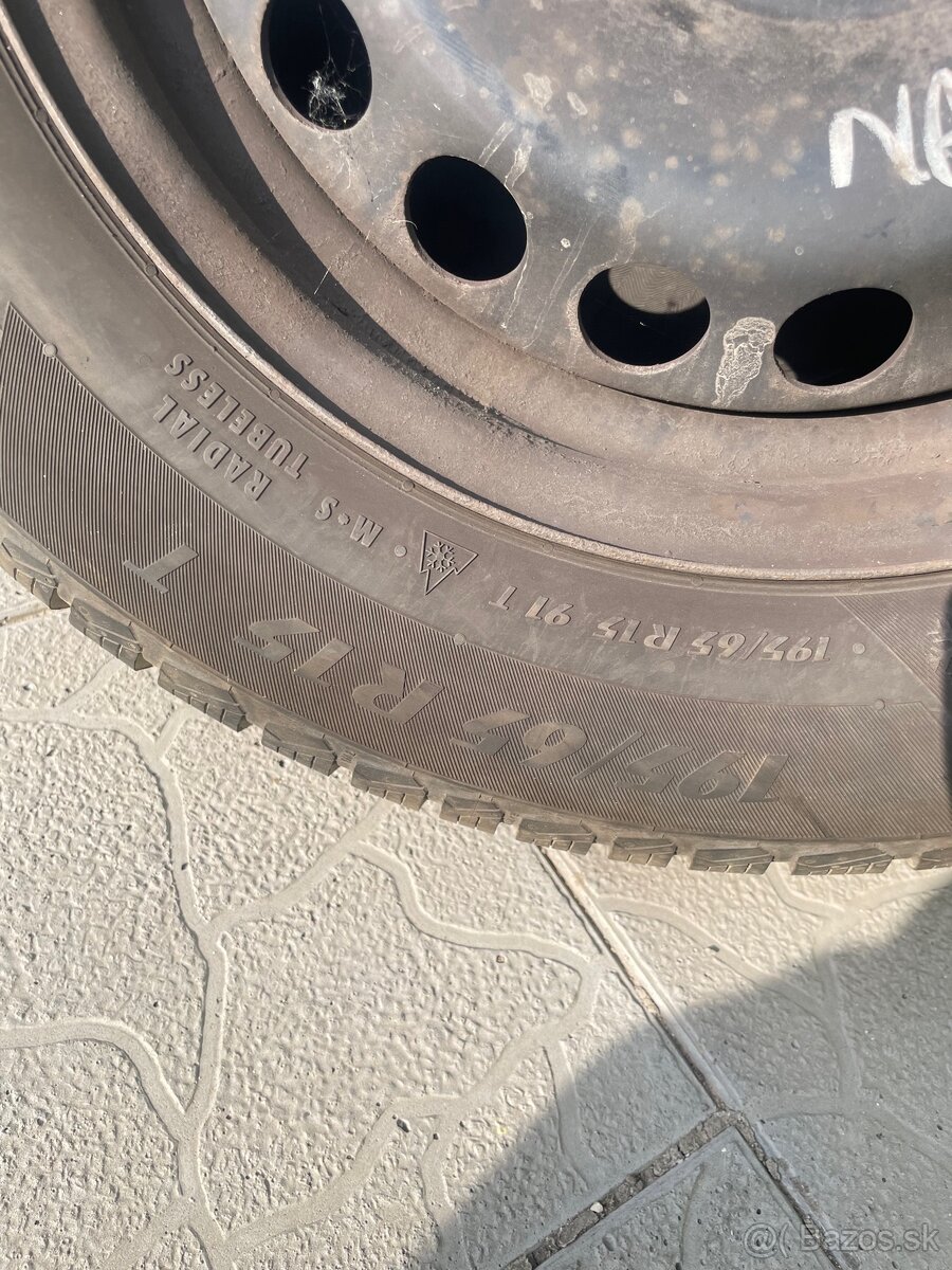 Zimné Pneu 195/65 r15 - 4