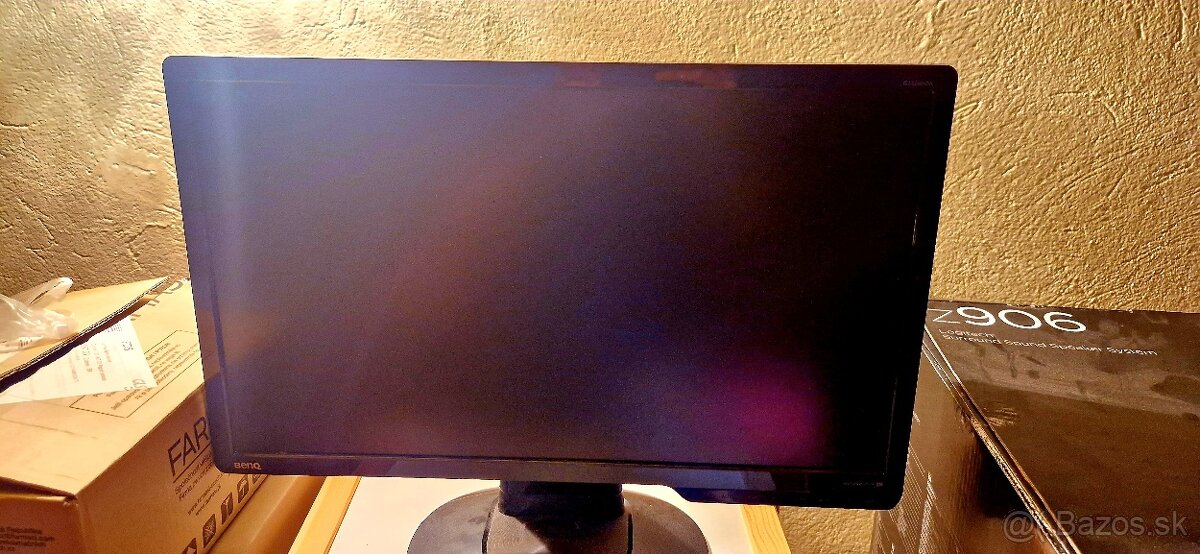 BENQ LCD monitor - 4