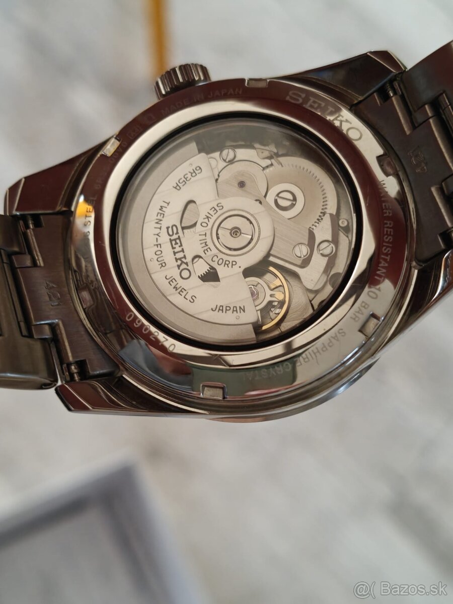 Seiko Presage Sharp Edged SPB165J1 - 4
