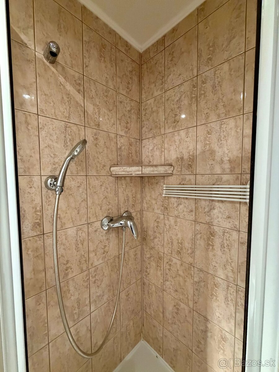 Realitný kancelária REALADR s.r.o. – foto 4