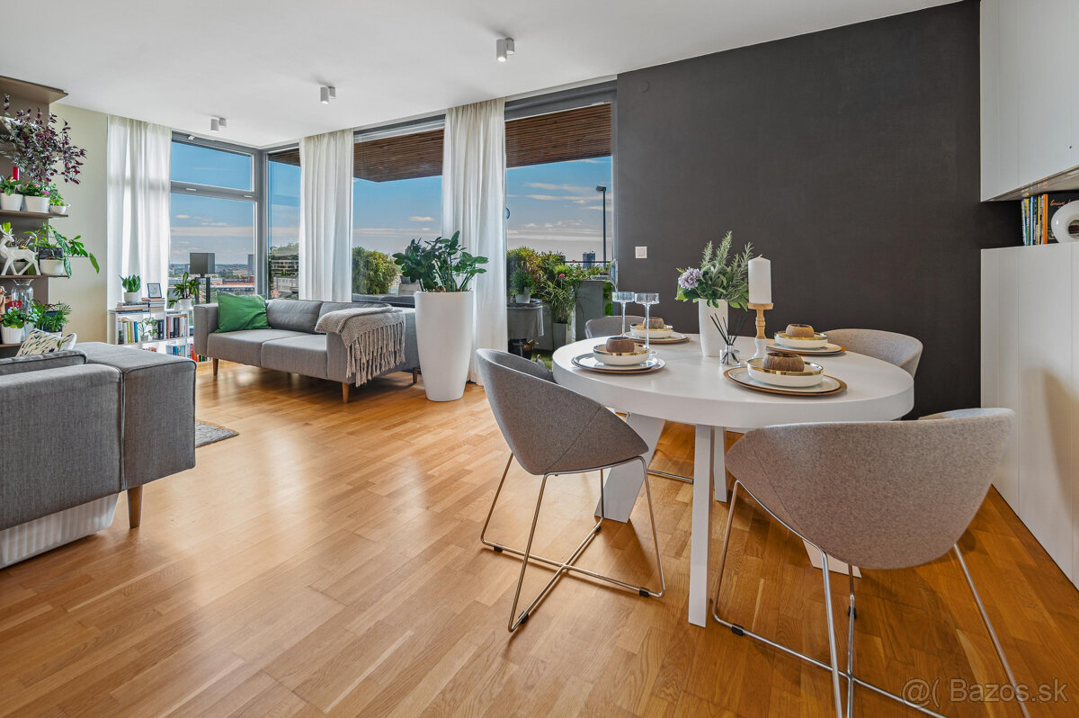 Príjemný 4 izbový byt na KOLIBE s vnútorným bazénom, saunou - 4