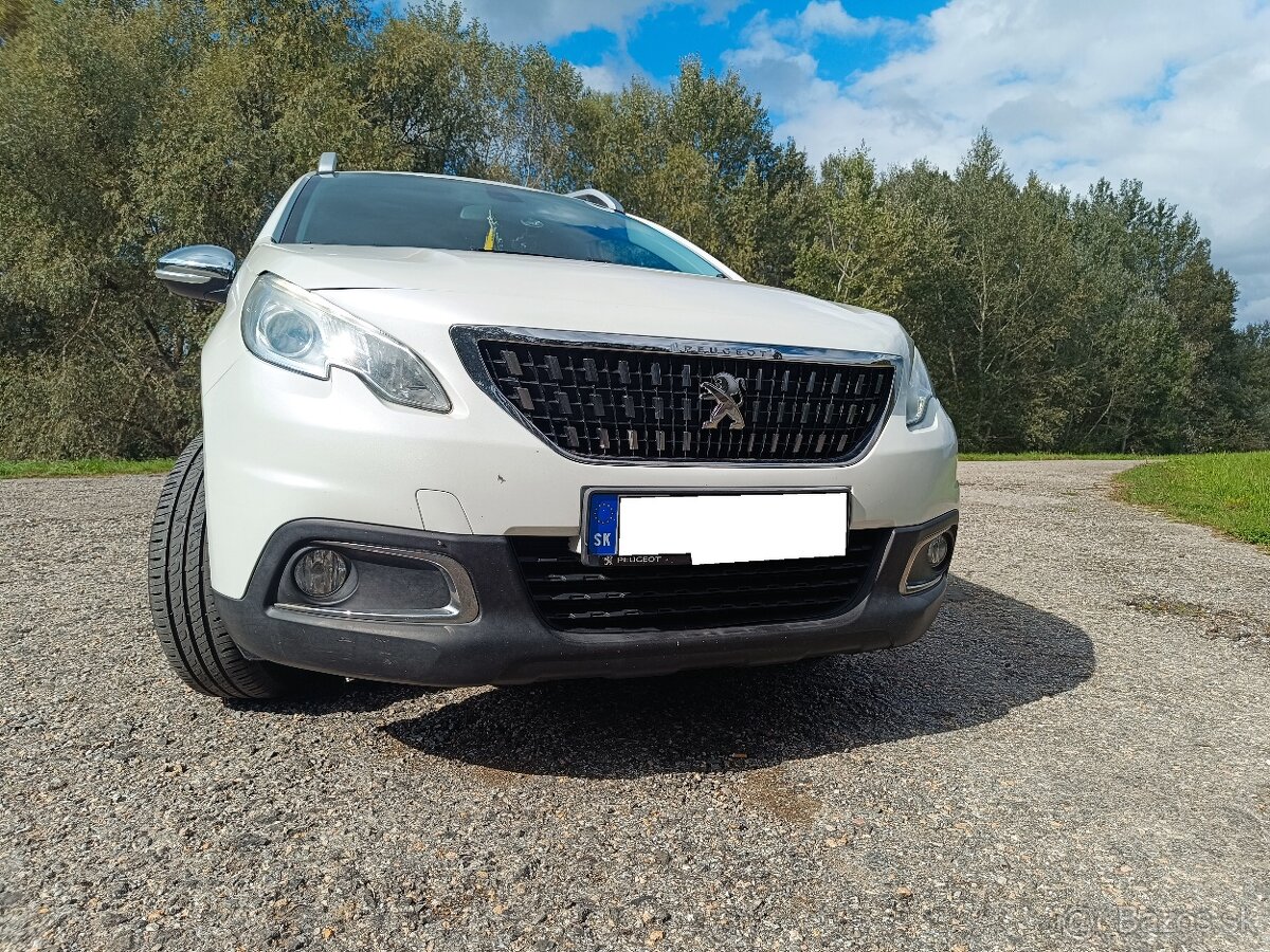 Peugeot 2008 1.2 PureTech Style SUV - 4