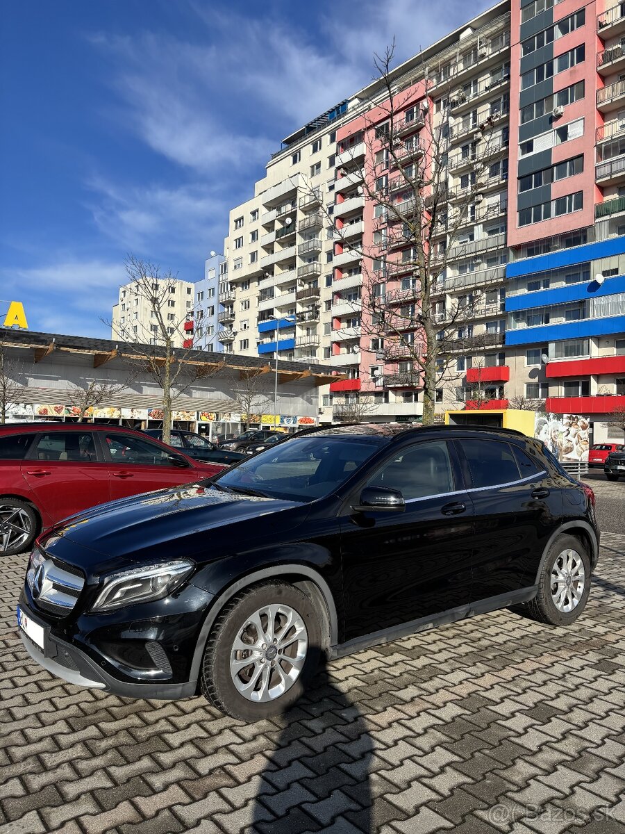 Predám Mercedes-Benz GLA 180 d - 4