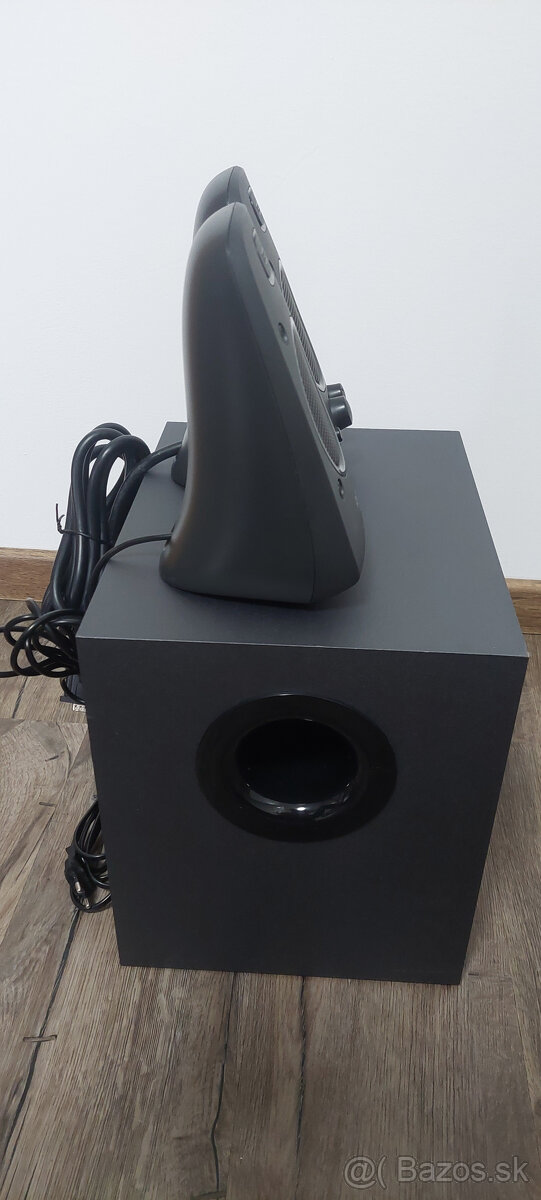 Predám reproduktory LOGITECH Z625 - 4