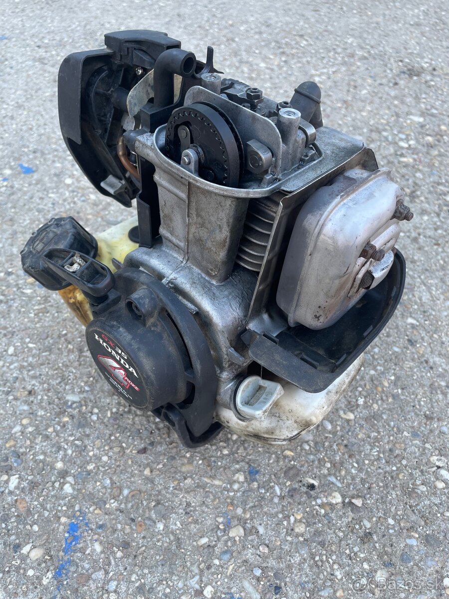Predám motor HONDA GX 35 - 4