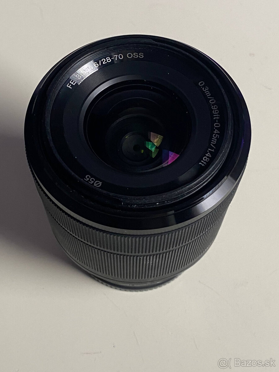 SONY FE 28–70 mm F3,5–5,6 OSS - 4