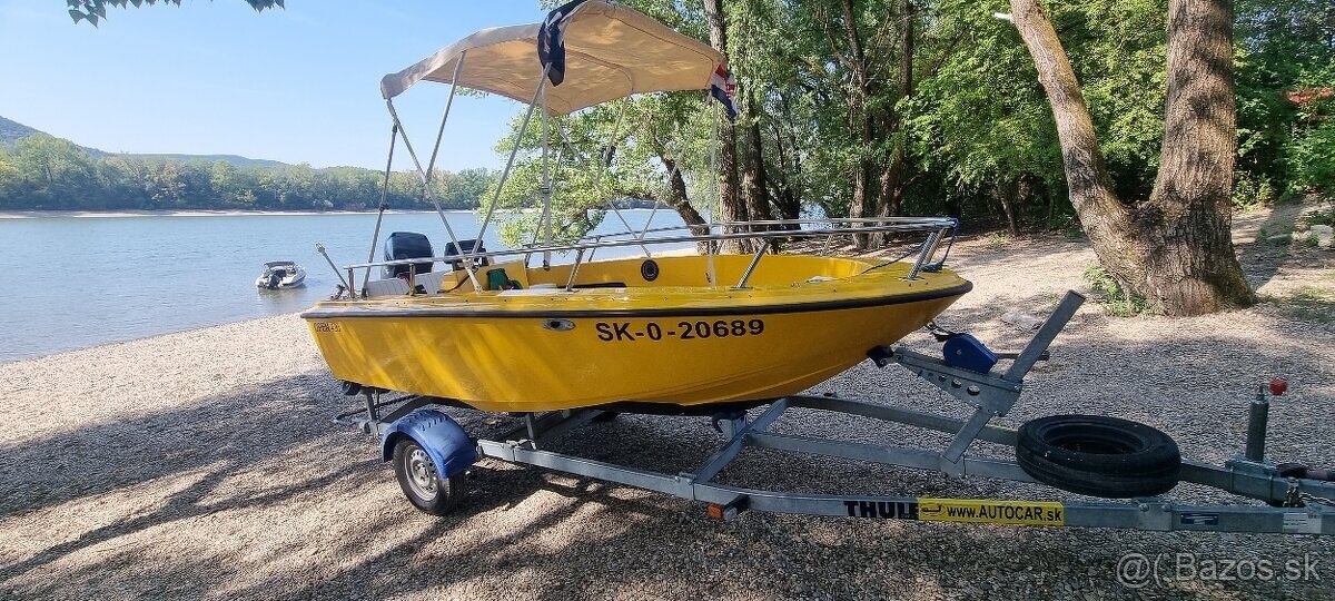 Predám motorový čln,loď - 4