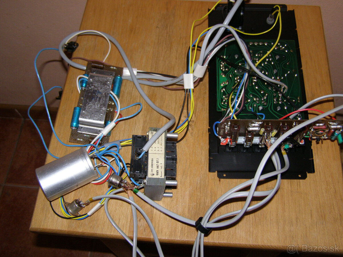 CD Technics SL-PG100A,SL-PG200A,zosilňovač 2 x 10W - 4