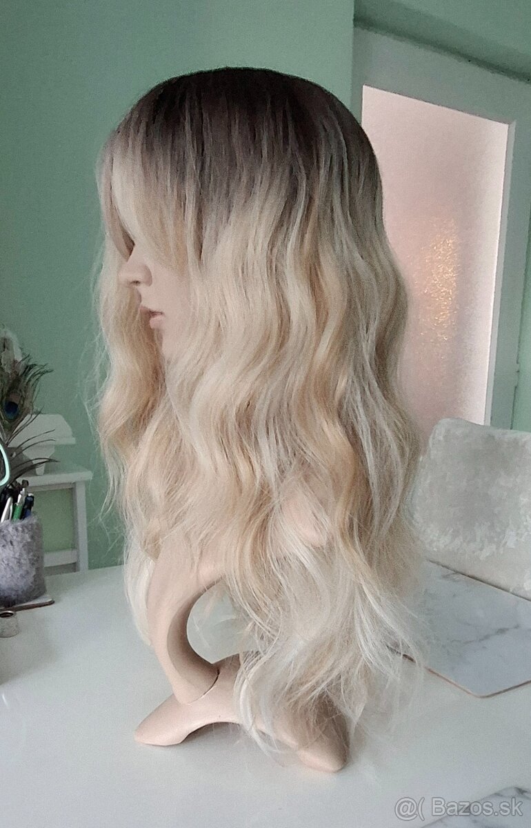 Vnitá blond parochňa s ofinou - 4