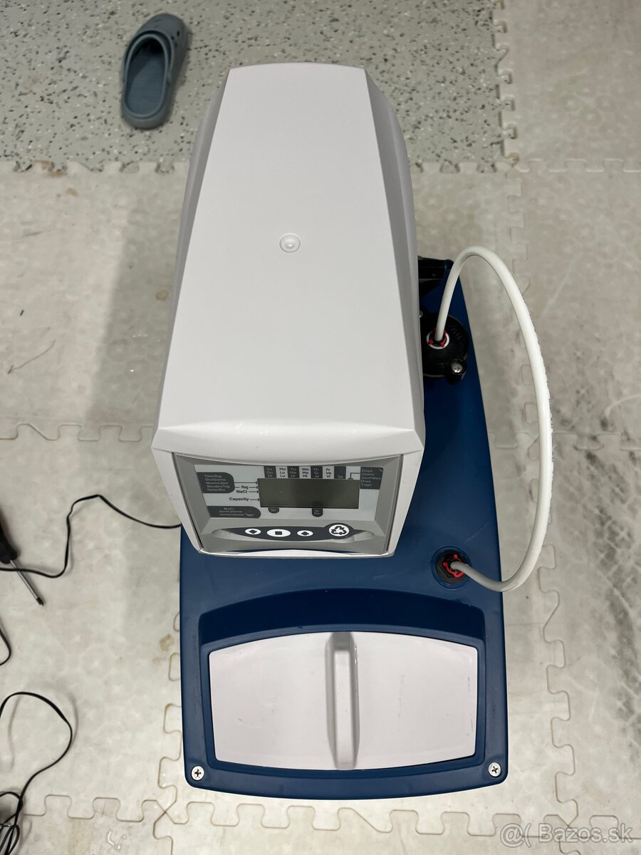 Zmakcovac vody GIX8 - 4