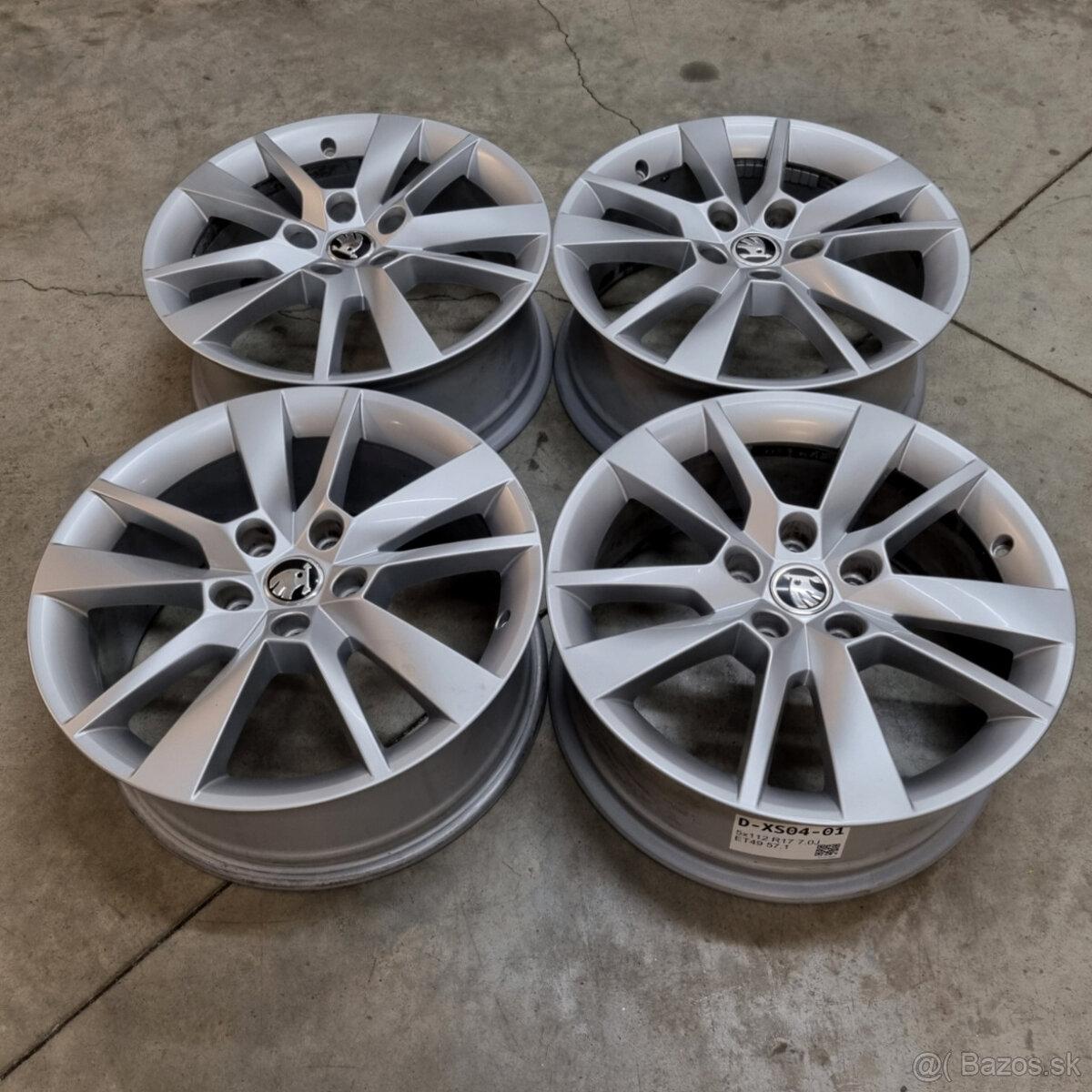 Hliníkové disky 5x112 R17 7J ET49 - 4