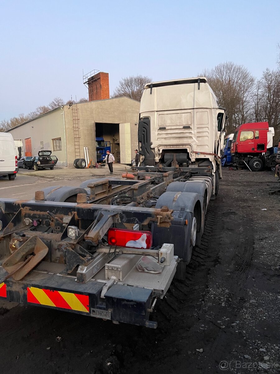 MAN TGX 26.440 EEV rv2013 BDF na nahradni dily - 4