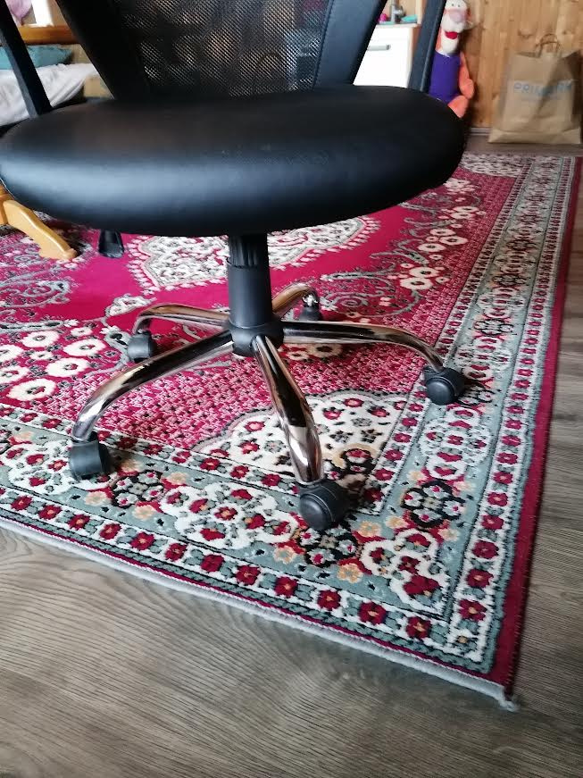 Kancelárska stolička - 4