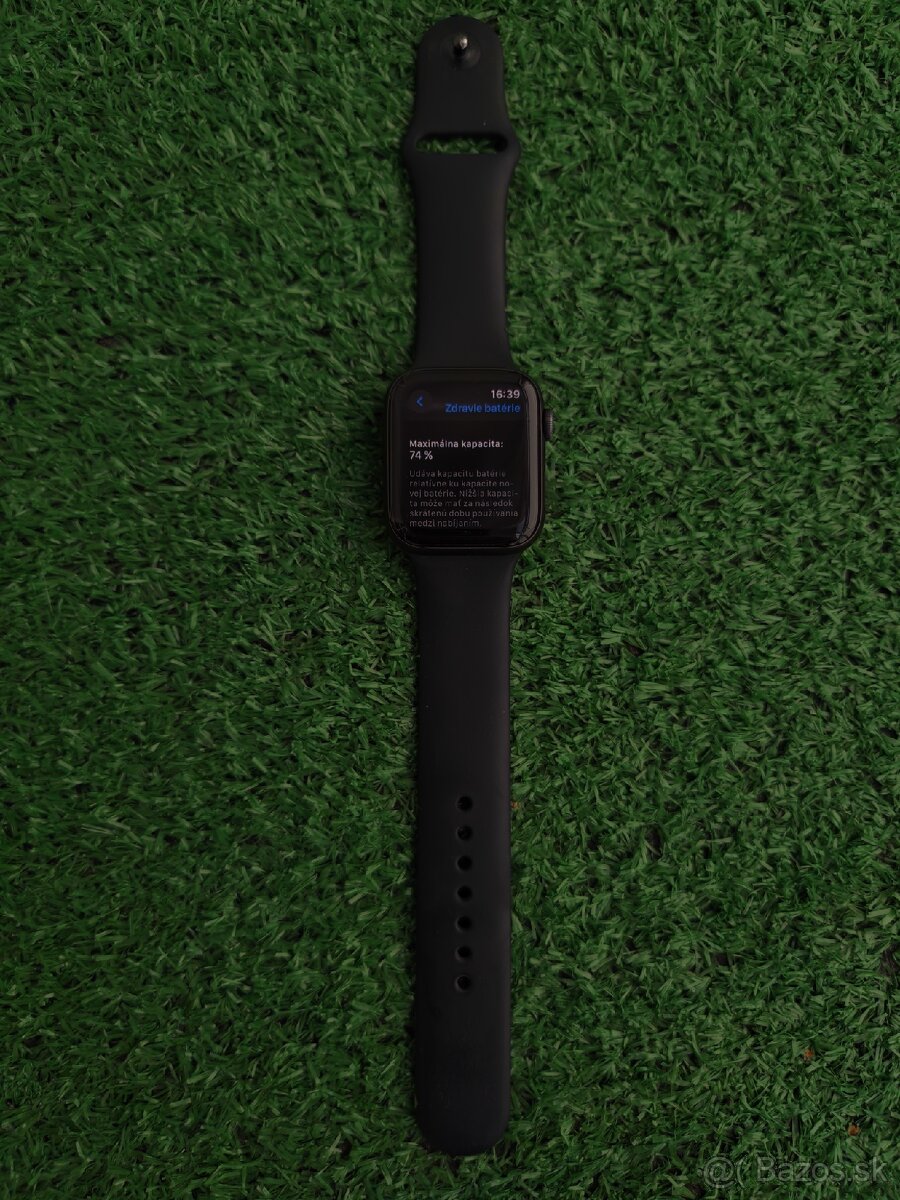 Apple Watch 5 44mm black - 4