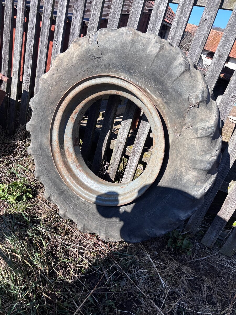 Súčiastky na Zetor 25 - 4