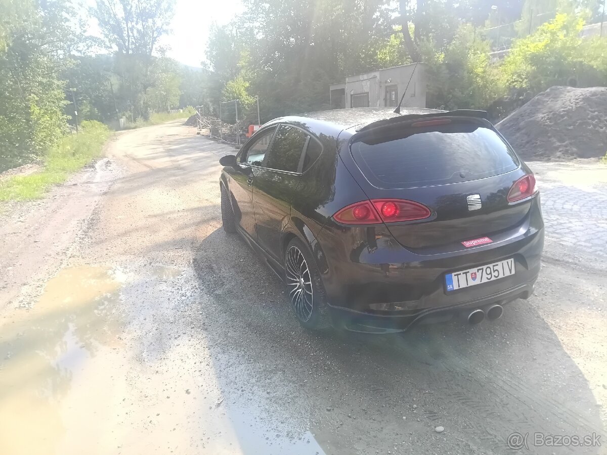 Seat Leon FR 2.0 TDI - 4