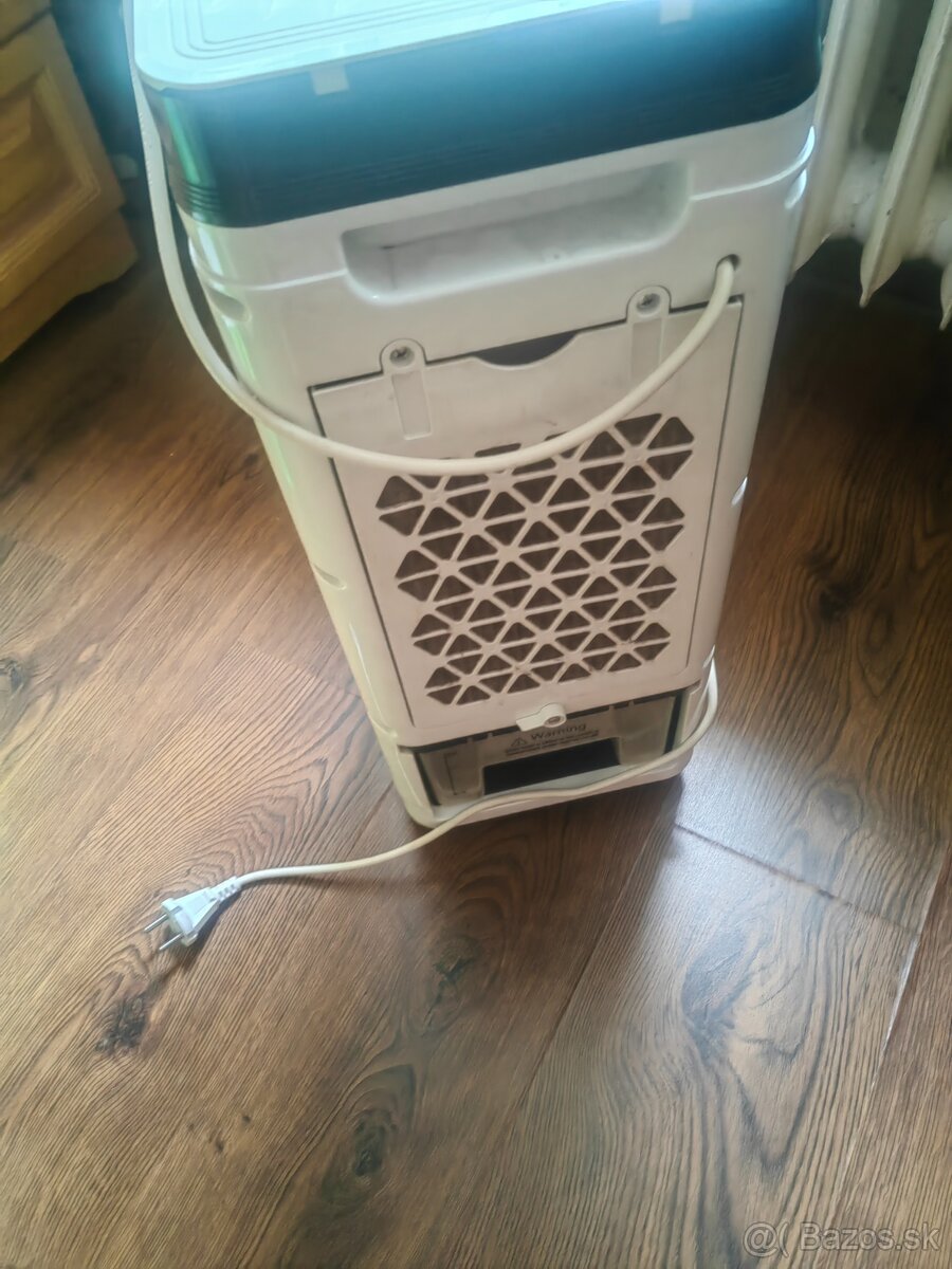 zvlhcovac a ventilator 2v1 - 4