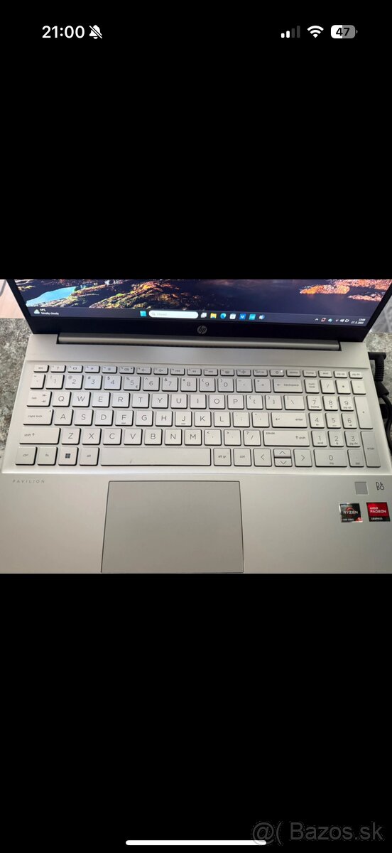 HP pavilion series 15 - 4