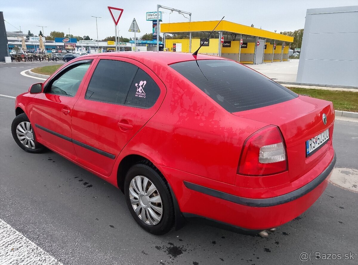 Predám Škoda Octavia ll 1.9 TDI Elegance 77kw M5 - 4