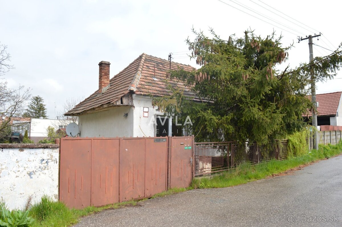 NA PREDAJ: rodinný dom s veľkorysým pozemkom 952m2 - Biely K - 4