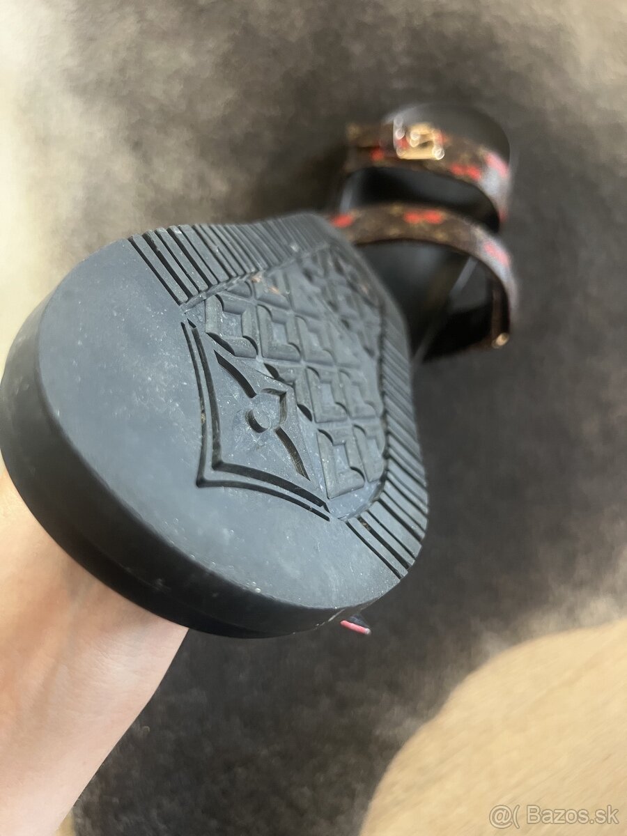 LV Cherry edícia šľapky - 4