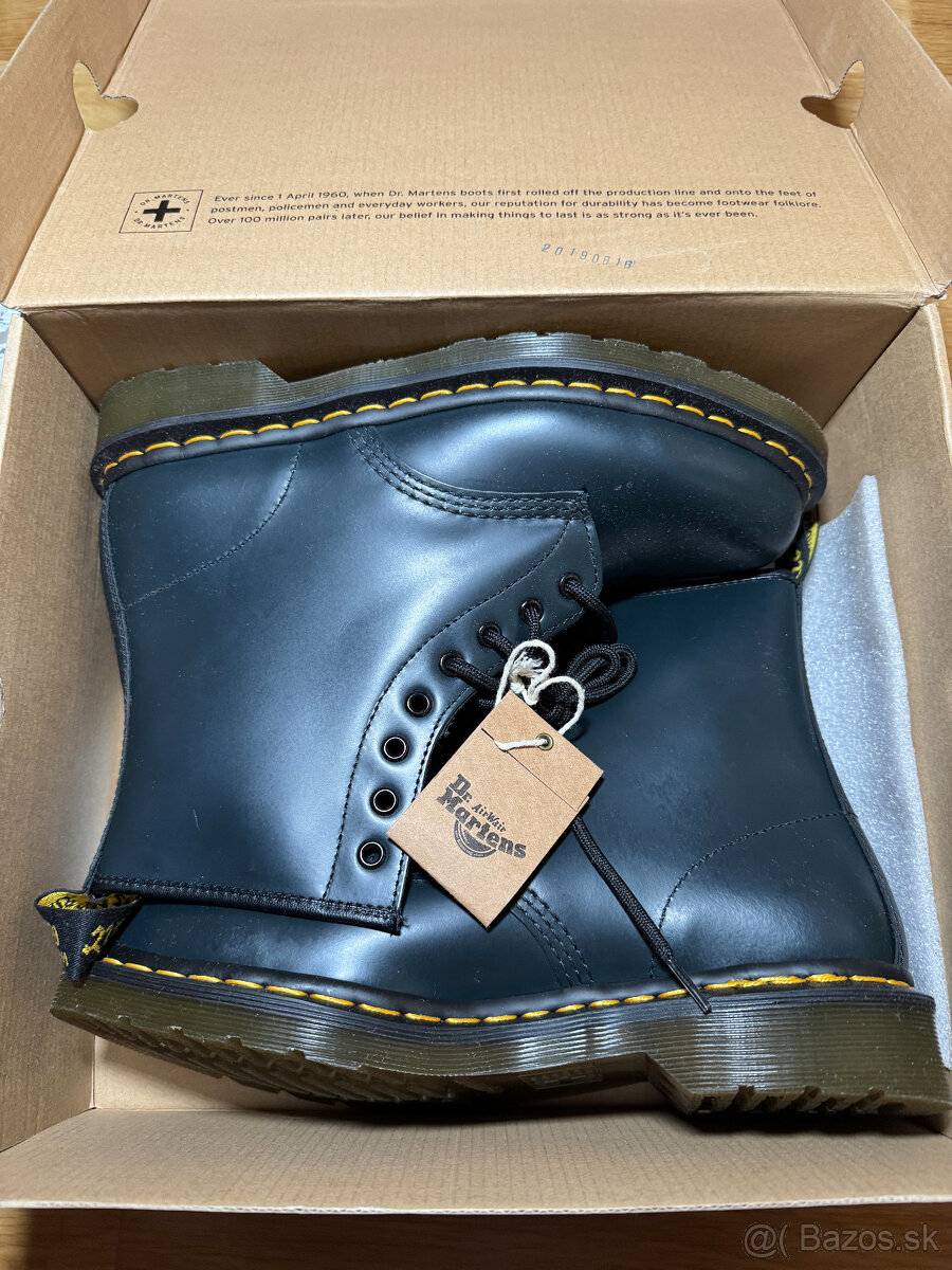 Dr. Martens - 4