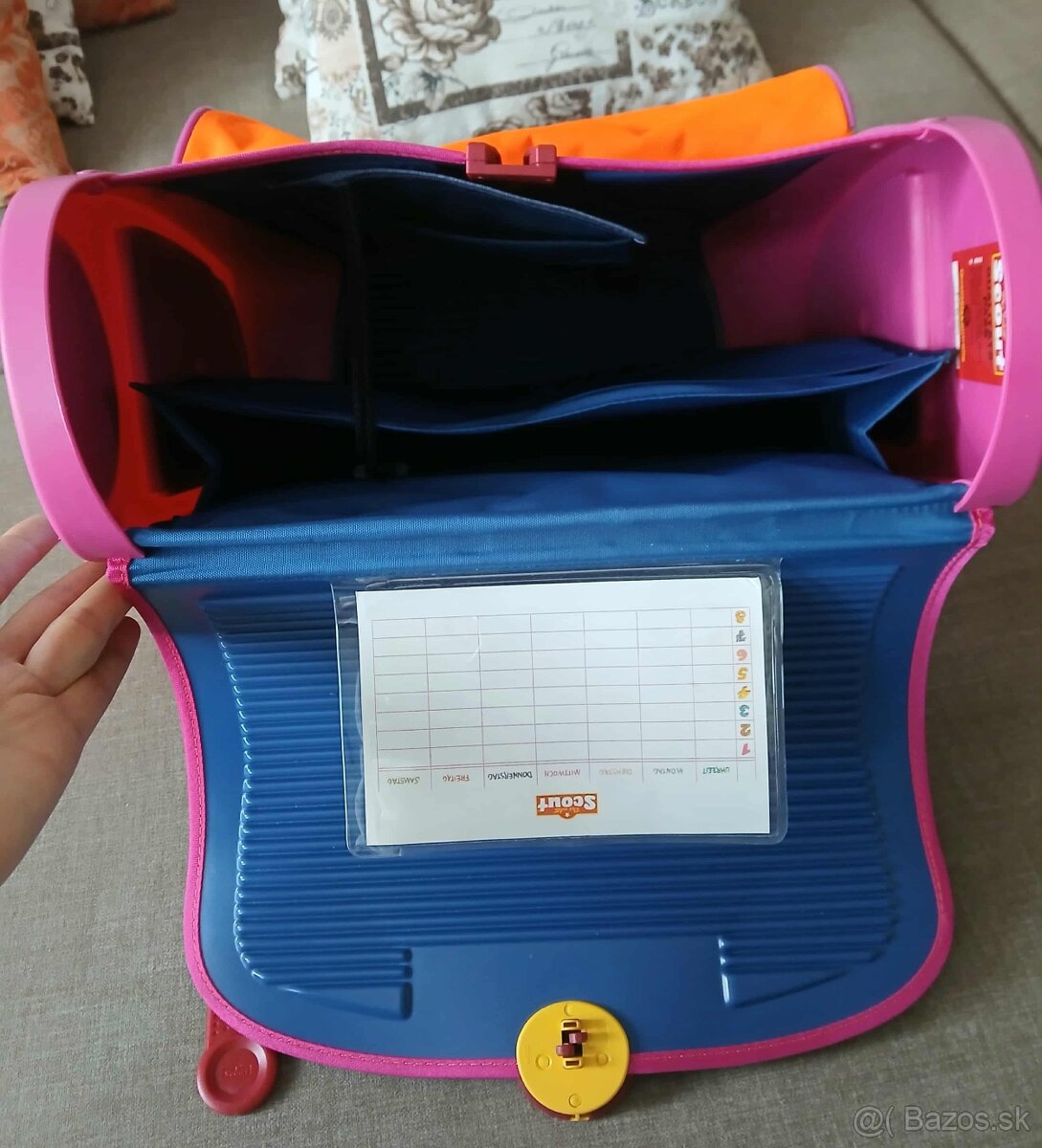 Kvalitná školská taška značky Scout - 4