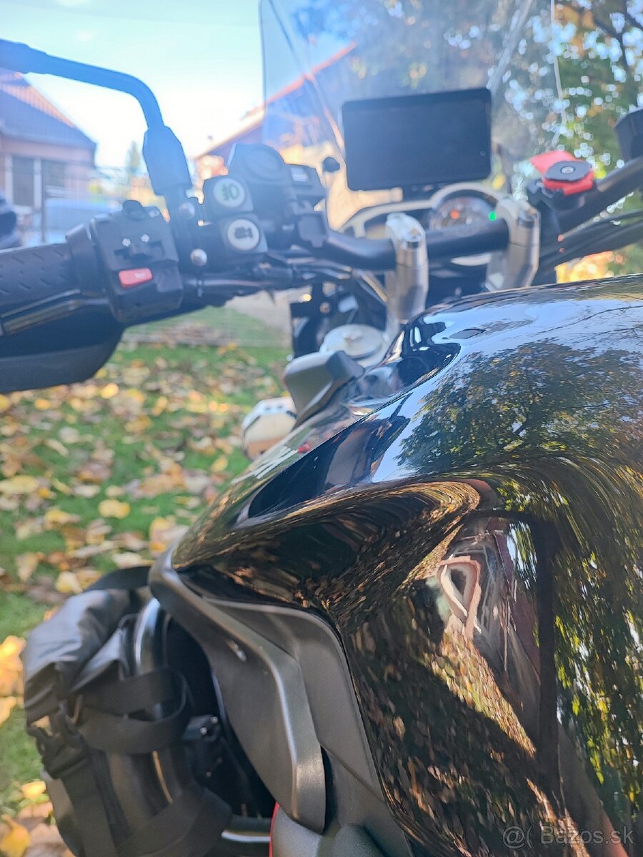 Triumph Tiger 800 XC special edition - 4