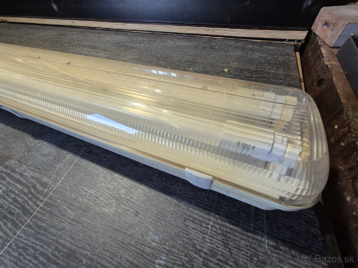 Let stropné svietdlá - 4