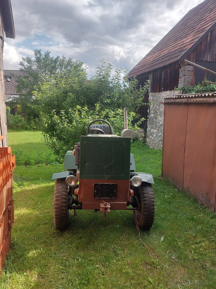 Predám malotraktor 4x4 diesel - 4