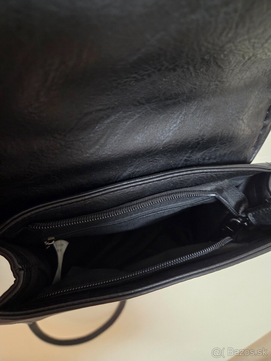 Guess kabelka čierna - 4