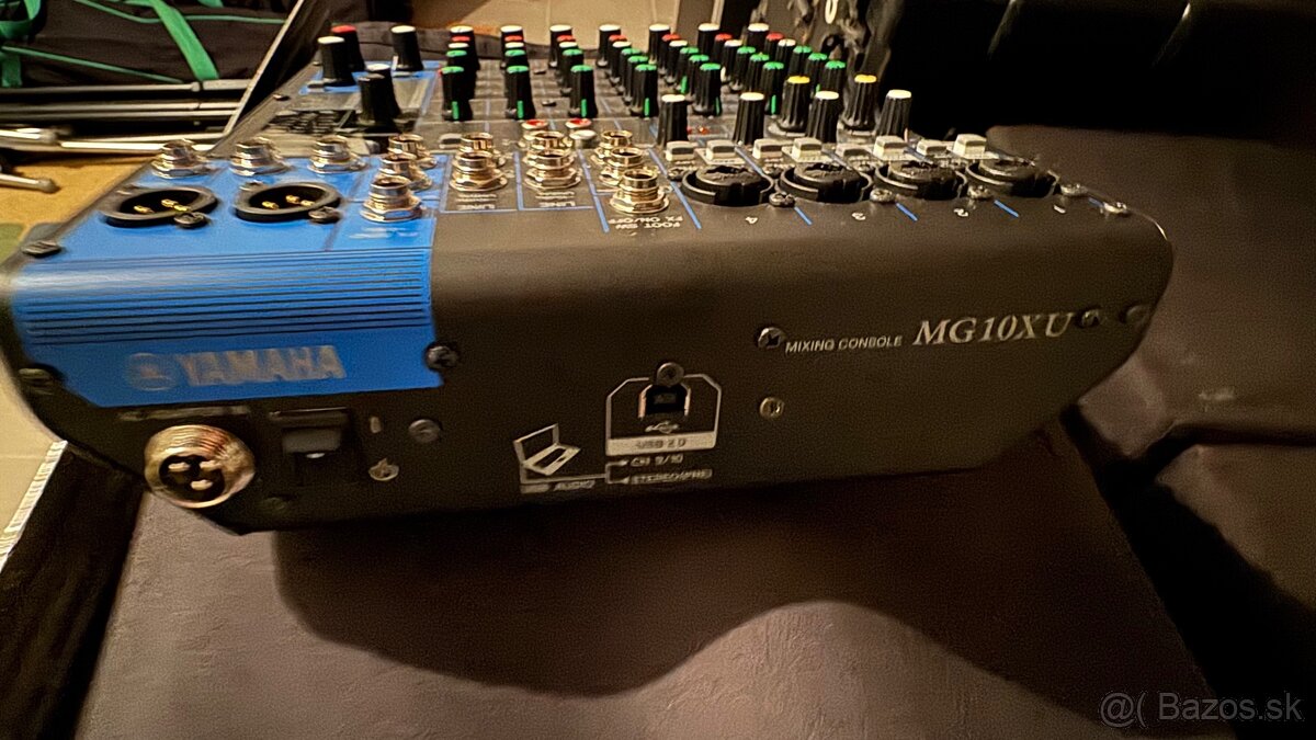 Mix Yamaha MG10XU - 4