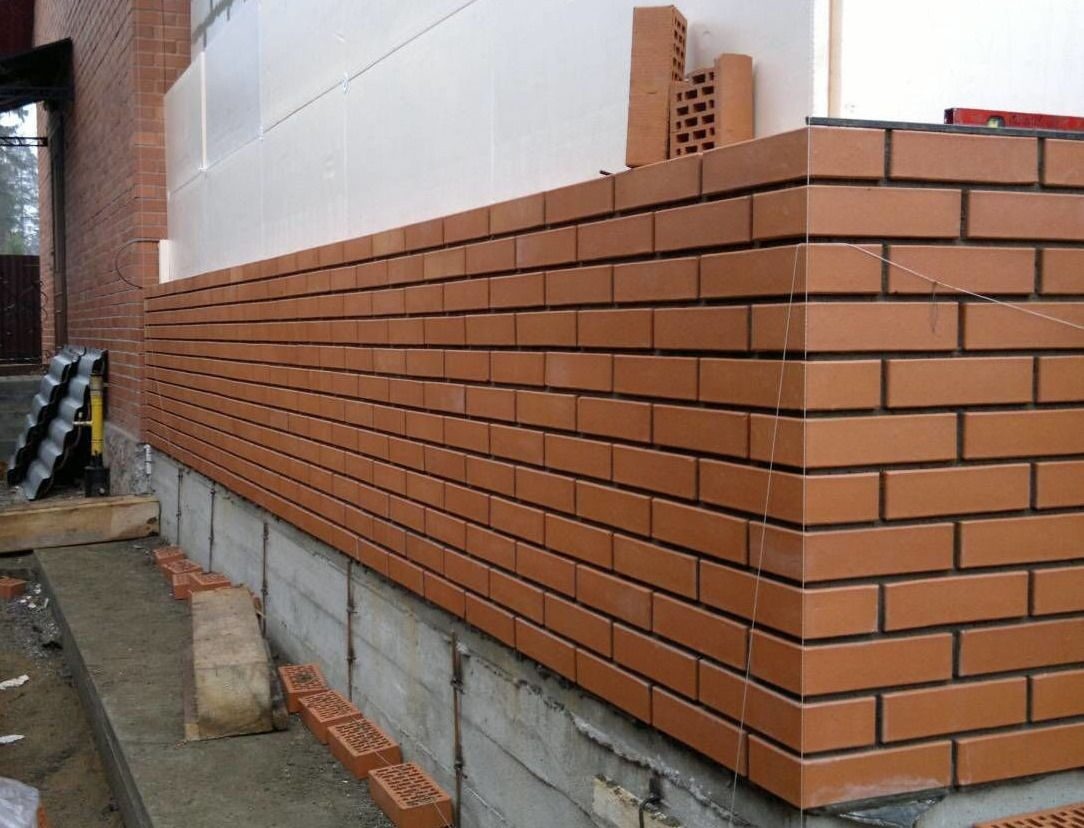 Ponúkam sadrokartónové práce a murovanie - 4