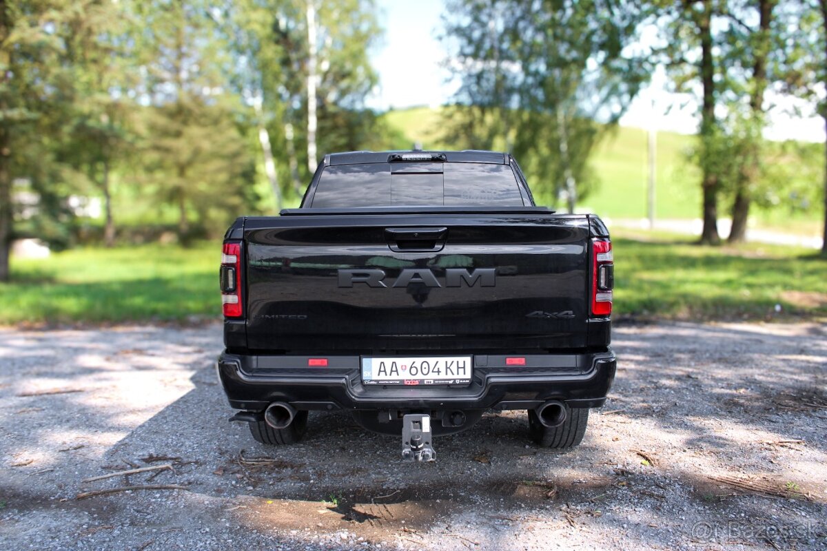 Dodge RAM 1500 5.7 HEMI Limited Black edition,Odpočet DPH - 4
