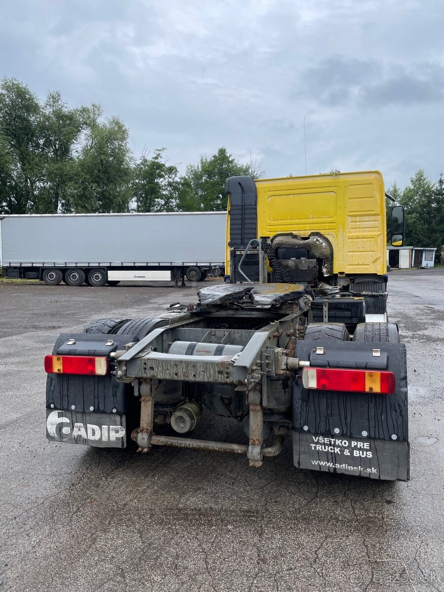 volvo ťahač - 4