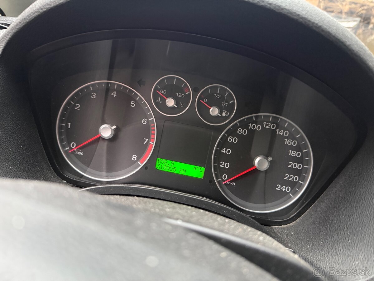 Ford focus C-MAX - 4