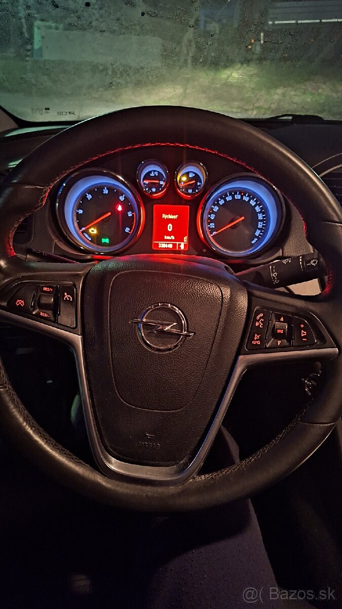 Opel insignia A 2.0 cdti 96kw - 4