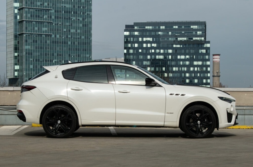 Maserati Levante SQ4 - 4