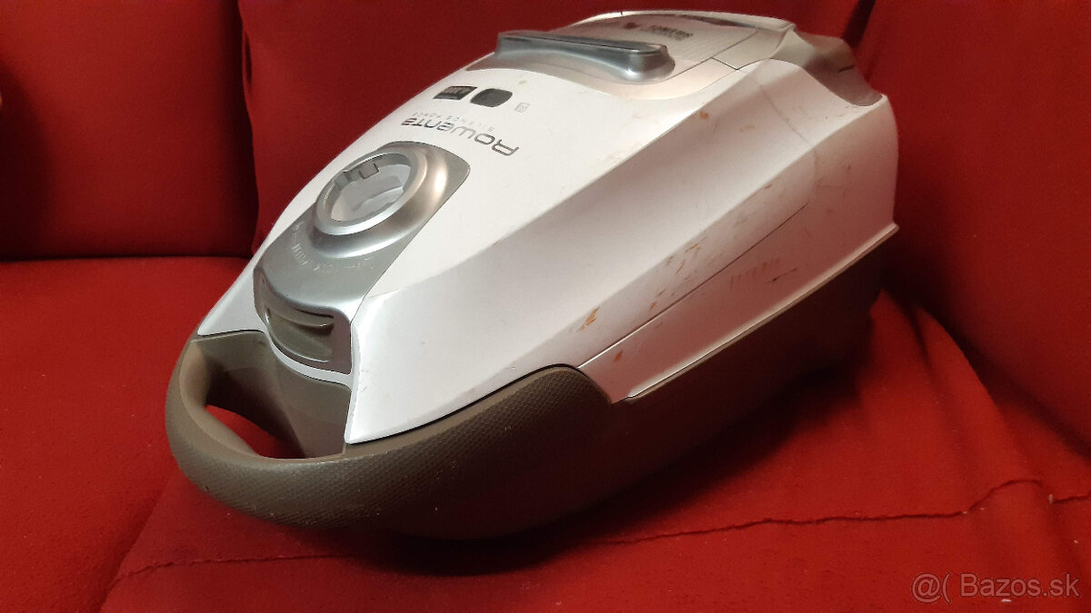 Predám vysavač Rowenta model: RO6477A funkčný. - 4