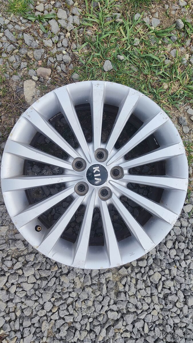 5x114.3 R18 Kia originálne elektróny - 4