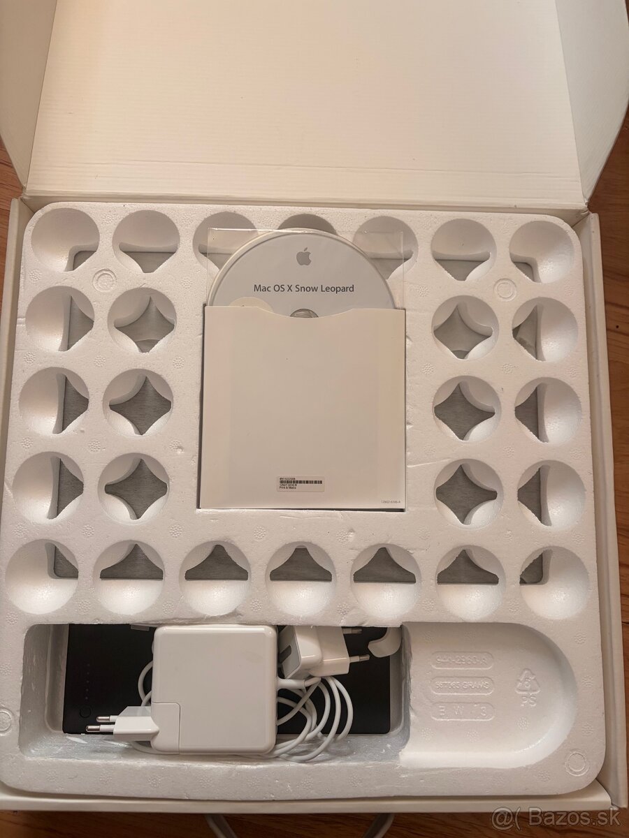 Predam MACbook 13 black - 4