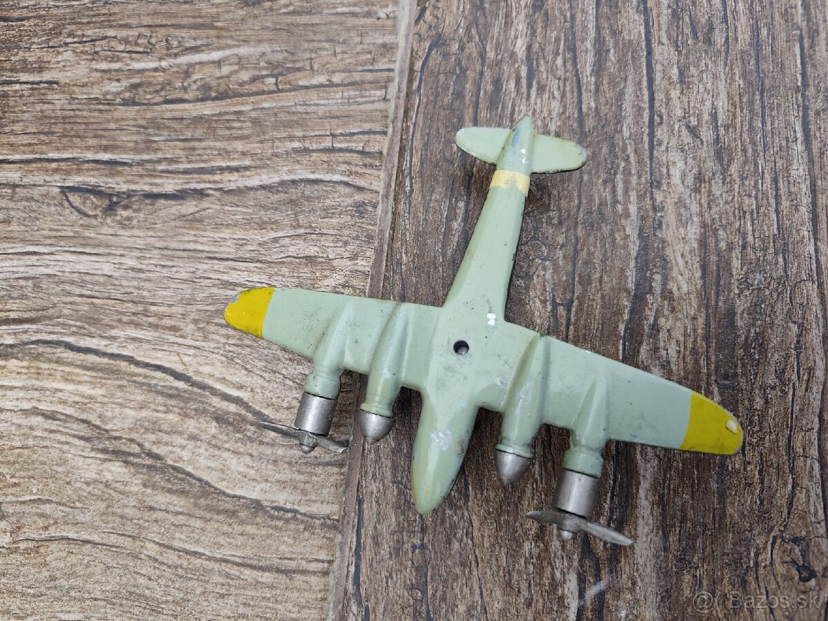 Luftwaffe lietadlo He 111 - 4