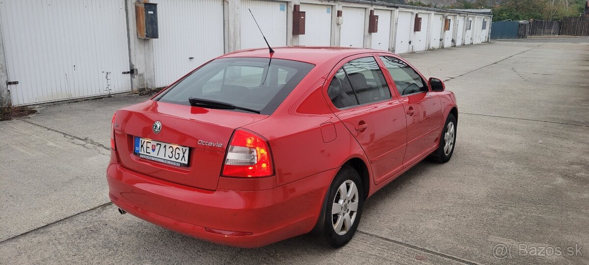 Škoda Octavia 2 sedan 1.6 75kw MT5 - 4