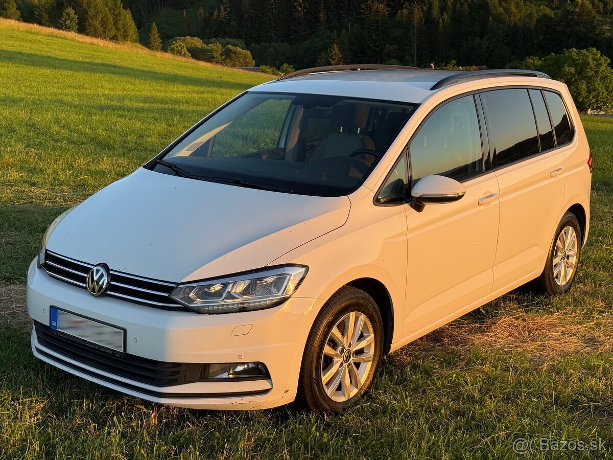 VW Touran 2.0 TDI Highline (2016) - 4