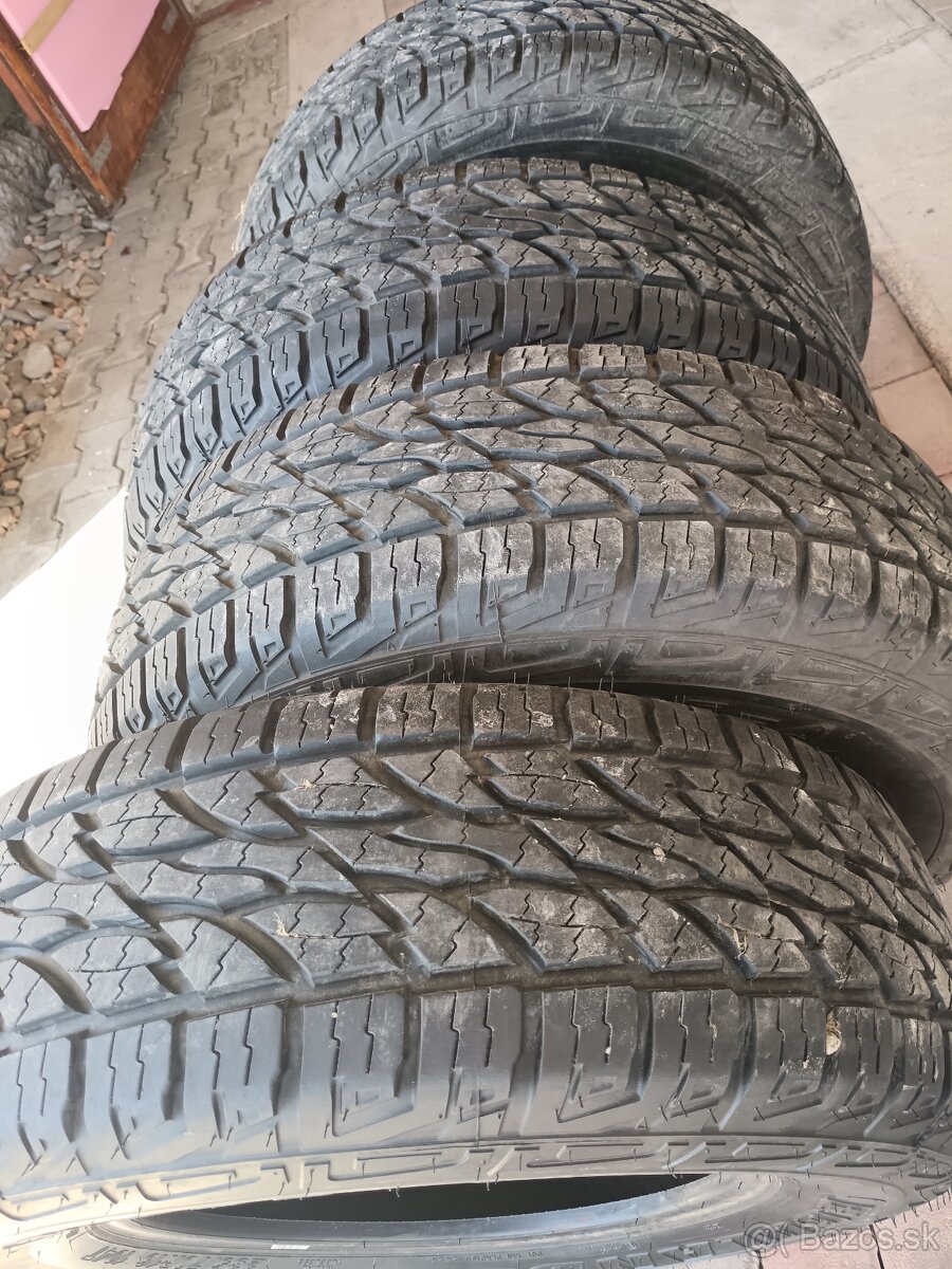 Three-A Ecolander 235/70 r16 A/T 104T