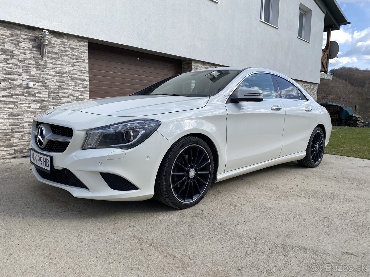 Mercedes-Benz CLA 180